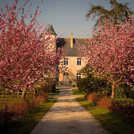 Chateau De Monfreville Exterior foto