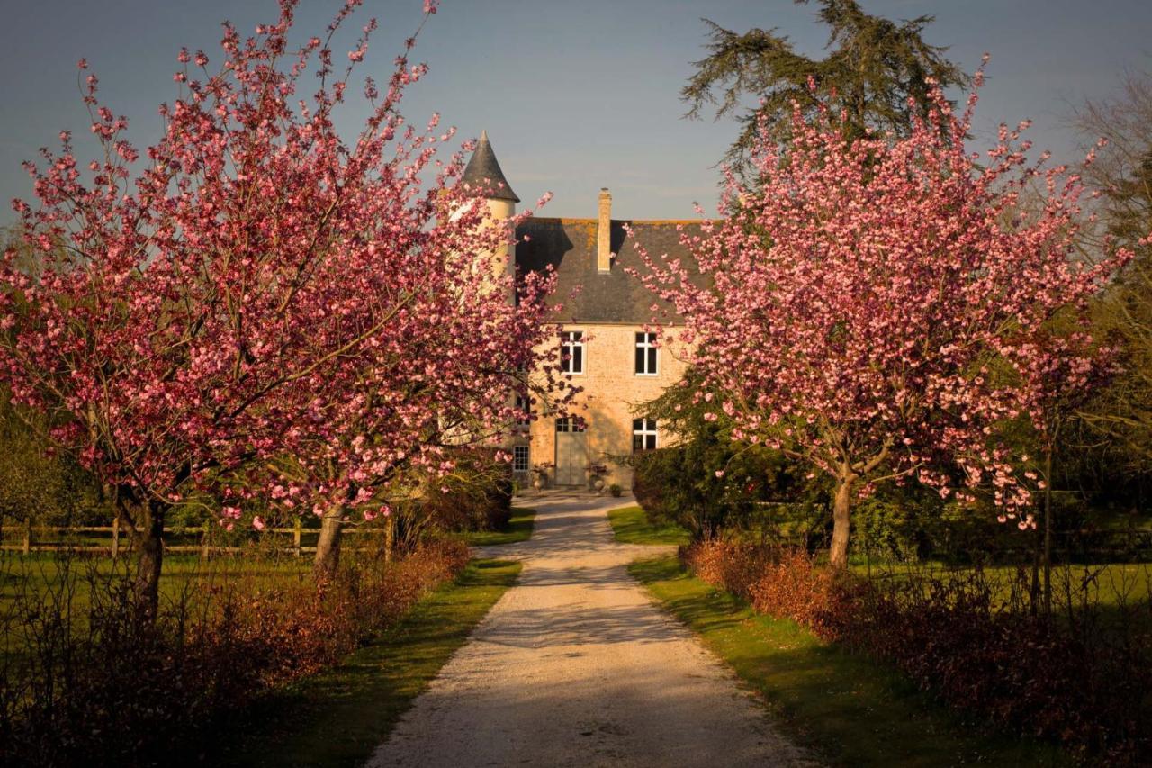 Chateau De Monfreville Exterior foto
